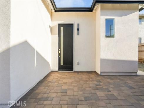 1822 Pomona , Costa Mesa, CA