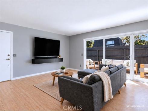 1642 Iowa A Street, Costa Mesa, CA
