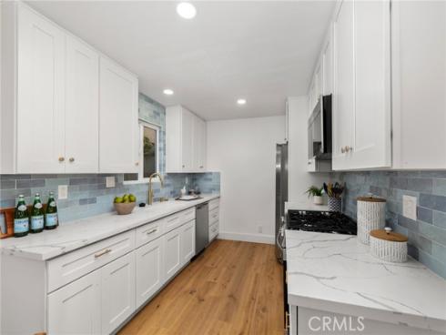 987 Modjeska , Costa Mesa, CA