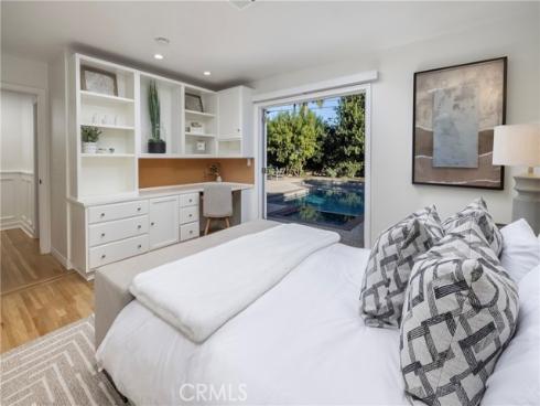 2038  Aliso Avenue  , Costa Mesa, CA
