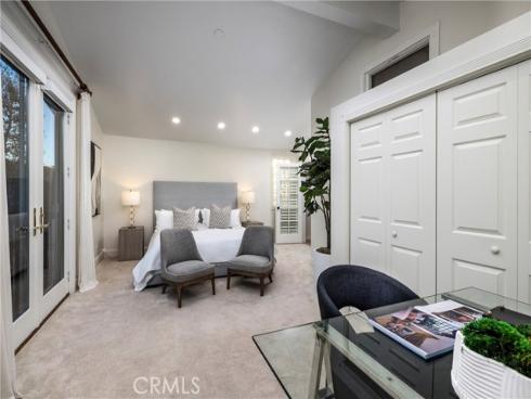2038  Aliso Avenue  , Costa Mesa, CA