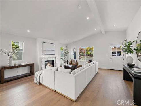317  Walnut   Street, Costa Mesa, CA