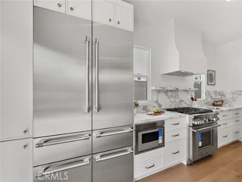 317  Walnut   Street, Costa Mesa, CA