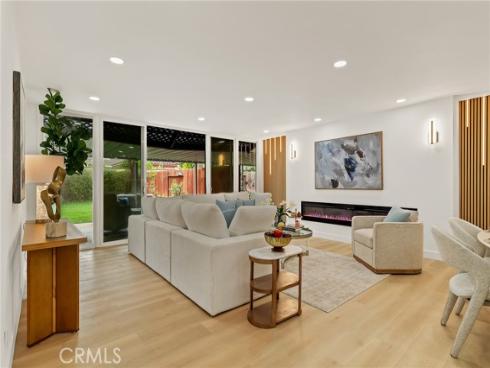 635 Plumer , Costa Mesa, CA