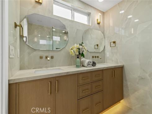 635 Plumer , Costa Mesa, CA