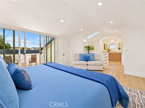 635 Plumer , Costa Mesa, CA