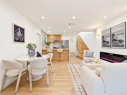 635 Plumer , Costa Mesa, CA