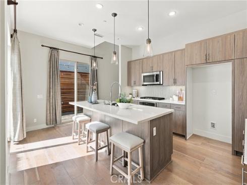 3055  Paragon  , Costa Mesa, CA
