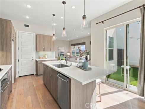 3055  Paragon  , Costa Mesa, CA