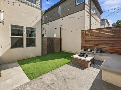 3055  Paragon  , Costa Mesa, CA