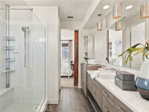 3055  Paragon  , Costa Mesa, CA