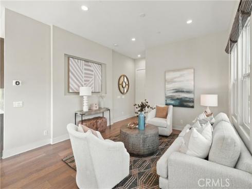 3055  Paragon  , Costa Mesa, CA