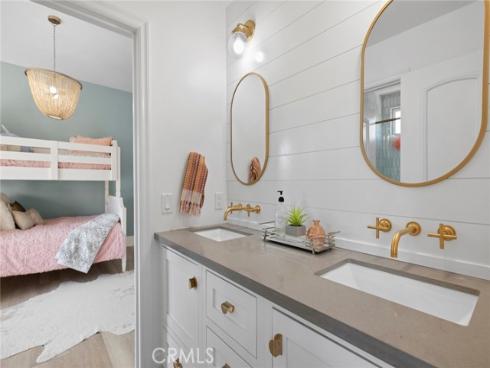 20  Oakbrook  , Coto de Caza, CA