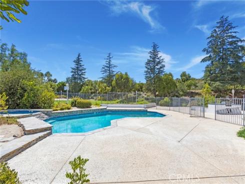 23726  Via Roble  , Coto de Caza, CA