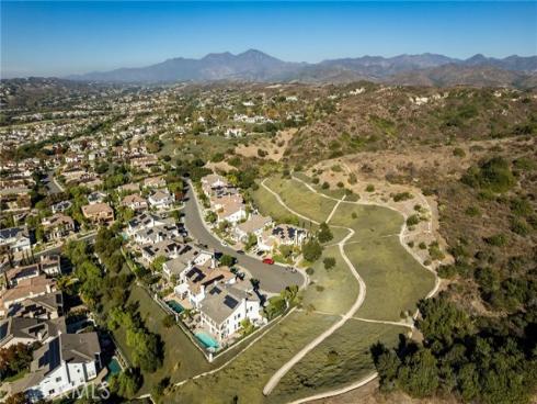 27  Running Brook   Drive, Coto de Caza, CA