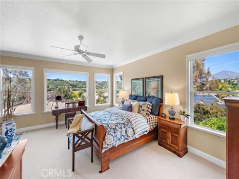 2 Williamsburg Lane, Coto de Caza, CA