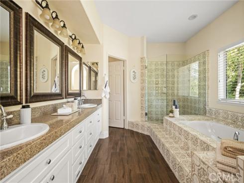 2 Via Barcaza , Coto de Caza, CA