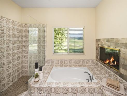 2 Via Barcaza , Coto de Caza, CA