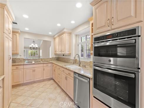 3  Portsmouth  , Coto de Caza, CA