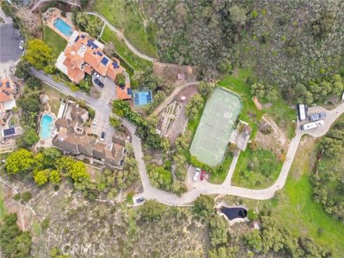 2 Via Terracaleta , Coto de Caza, CA