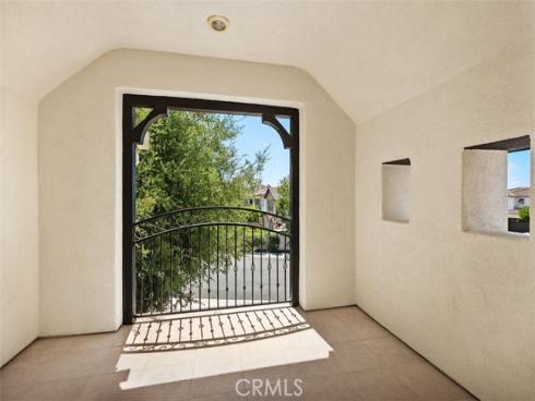 1  Roberts  , Coto de Caza, CA