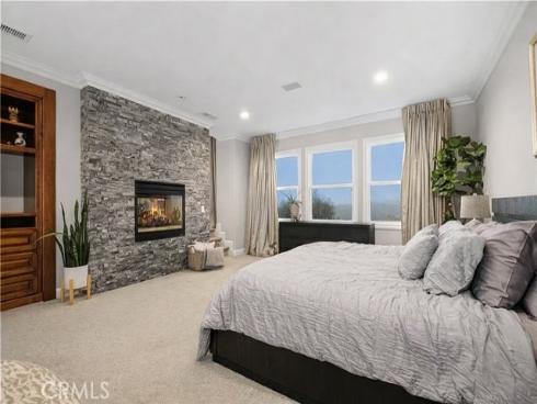 1  Running Brook   Drive, Coto de Caza, CA