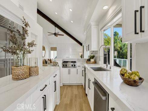 31682  Via Coyote  , Coto de Caza, CA