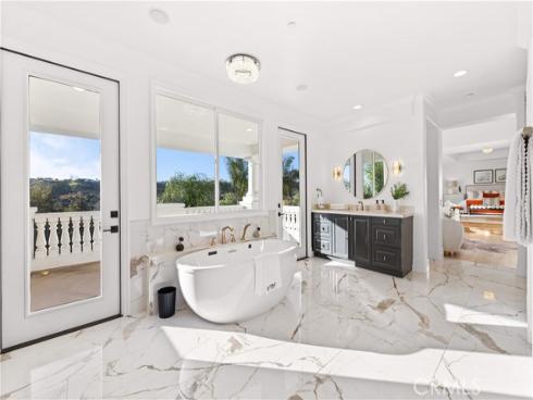 9  Rue Delacroix  , Coto de Caza, CA