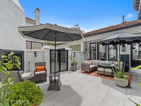 24  Hawthorne Lane  , Coto de Caza, CA