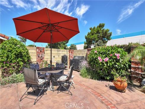 6431  Cantiles Avenue  , Cypress, CA