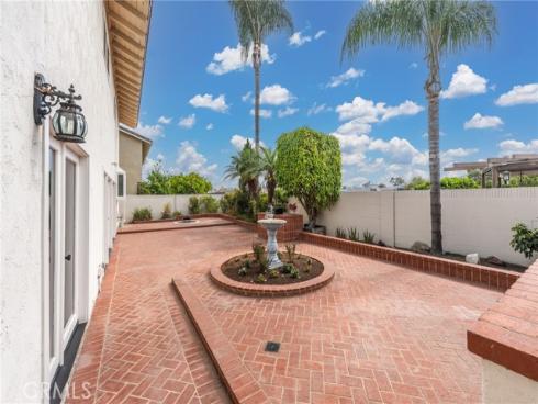 9770  Avenida Monterey  , Cypress, CA