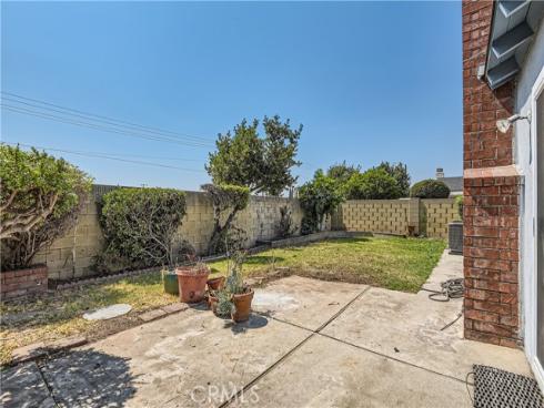 10683  Maple   Street, Cypress, CA