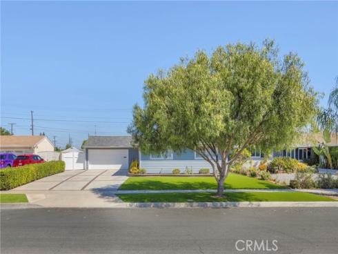 5511  Myra   Avenue, Cypress, CA