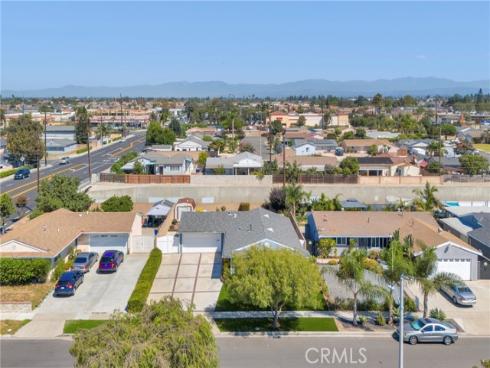 5511  Myra   Avenue, Cypress, CA