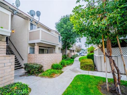 8552  Belmont  42  Street, Cypress, CA