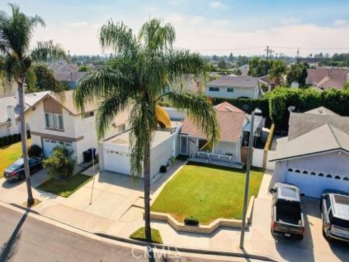 6056  Palau   Street, Cypress, CA