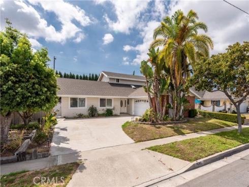 4941  Lemon   Avenue, Cypress, CA