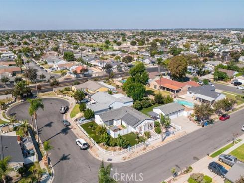 5521  Kanel   Circle, Cypress, CA