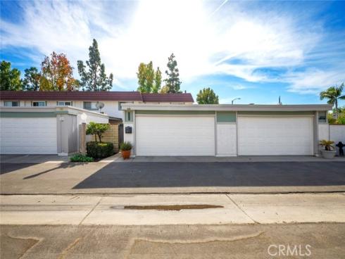 6506  Jekyll   Way, Cypress, CA