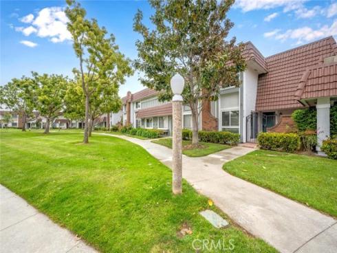 6618  Southampton   Drive, Cypress, CA