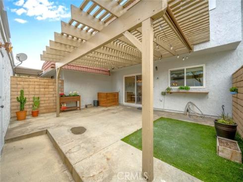 6618  Southampton   Drive, Cypress, CA