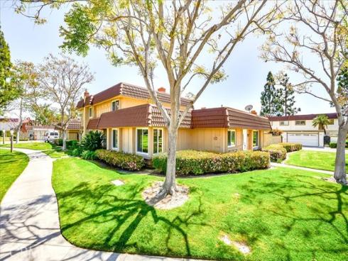 6800 Southampton Drive, Cypress, CA