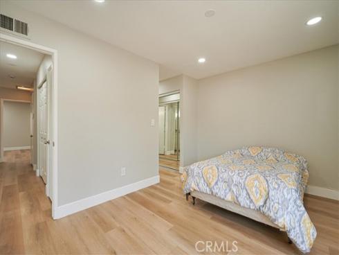 6800 Southampton Drive, Cypress, CA