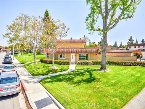 6800 Southampton Drive, Cypress, CA
