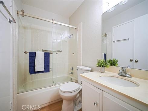 6800 Southampton Drive, Cypress, CA