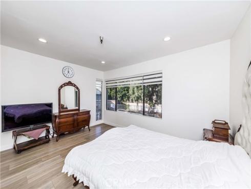 5441 Twin Lakes Drive, Cypress, CA