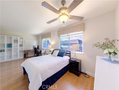 4572 Larwin Avenue, Cypress, CA