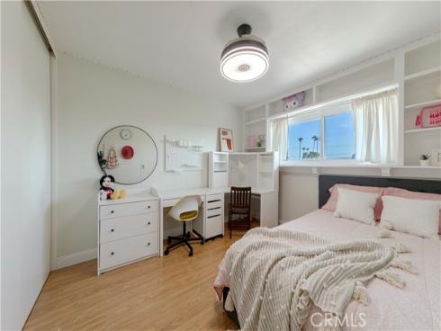 4572 Larwin Avenue, Cypress, CA