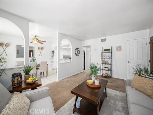 4021 Via Ingresso , Cypress, CA