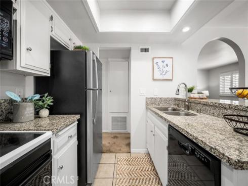 4021 Via Ingresso , Cypress, CA